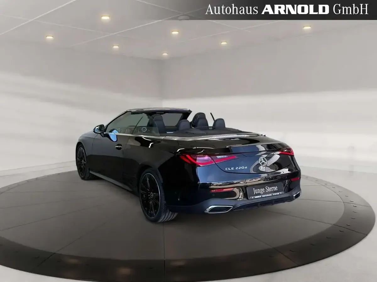 Gebraucht Mercedes CLE220 AMG line 197 PS (144 kW) 2025 Obsidianschwarz Cabrio
