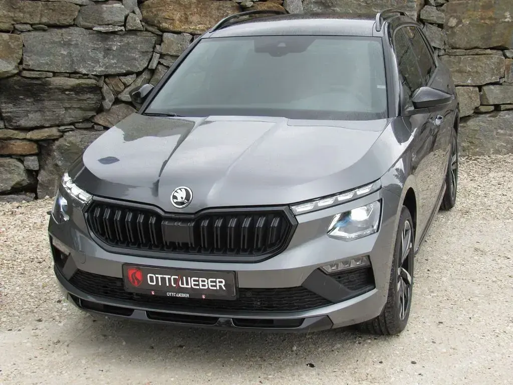 Neu Skoda Kamiq Monte Carlo 150 PS (110 kW) 2025 Grau SUV