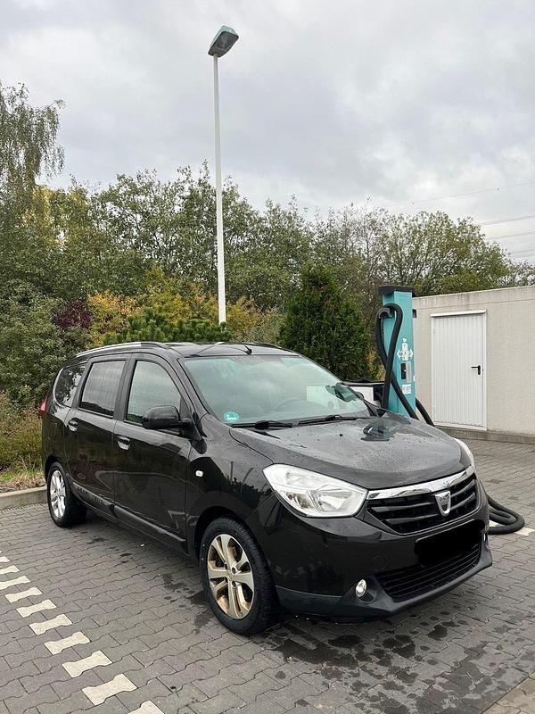Schwarz Gebraucht 2014 Dacia Lodgy Van / Kleinbus | 2.950 € (Guter Preis) - Bild 1/4