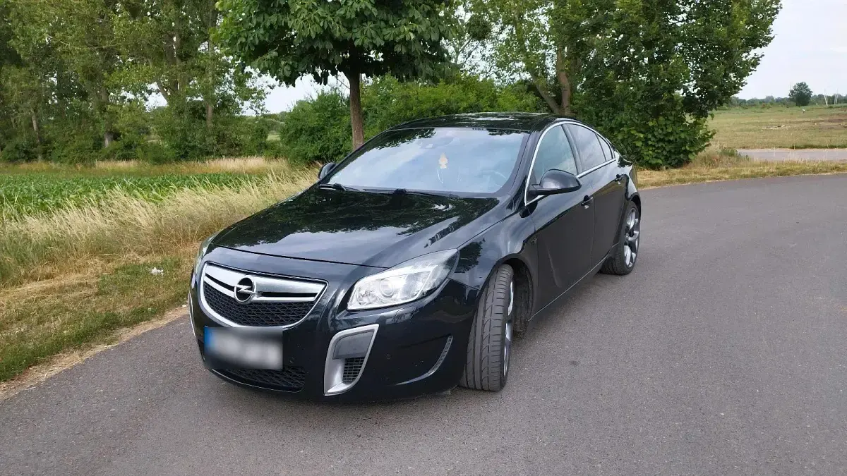 Gebraucht Opel Insignia OPC 325 PS (239 kW) 2013 Schwarz Limousine