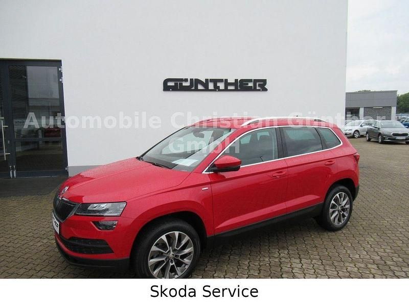 Rot Gebraucht 2021 Skoda Karoq Clever SUV | 19.990 € (Fairer Preis) - Bild 1/4