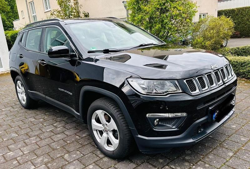 Gebraucht Jeep Compass Longitude 140 PS (102 kW) 2019 Schwarz SUV
