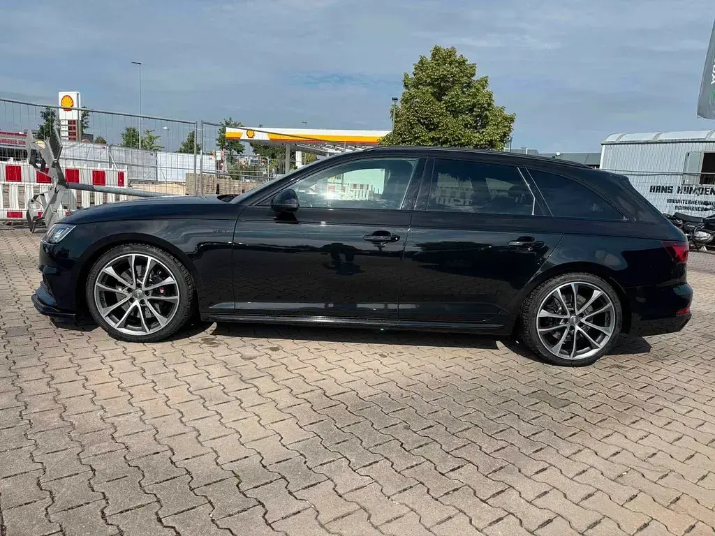 Gebraucht Audi S4 Sport 354 PS (260 kW) 2018 Mythosschwarz metallic Kombi