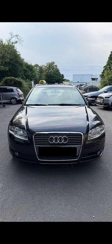 Grau Gebraucht 2006 Audi A4 Kombi | 2.500 € (Superpreis) - Bild 1/4