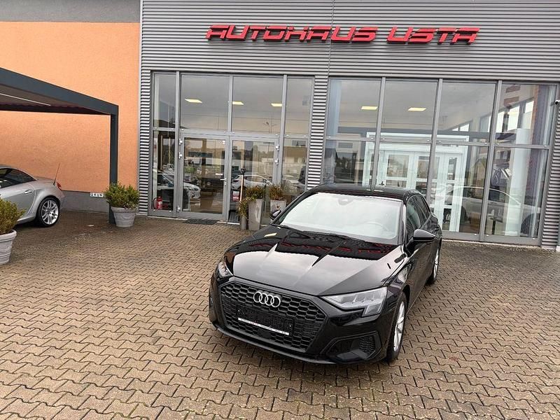 Second-hand Audi A3 Basis 150 CP (110 kW) 2021 Negru Berlinǎ