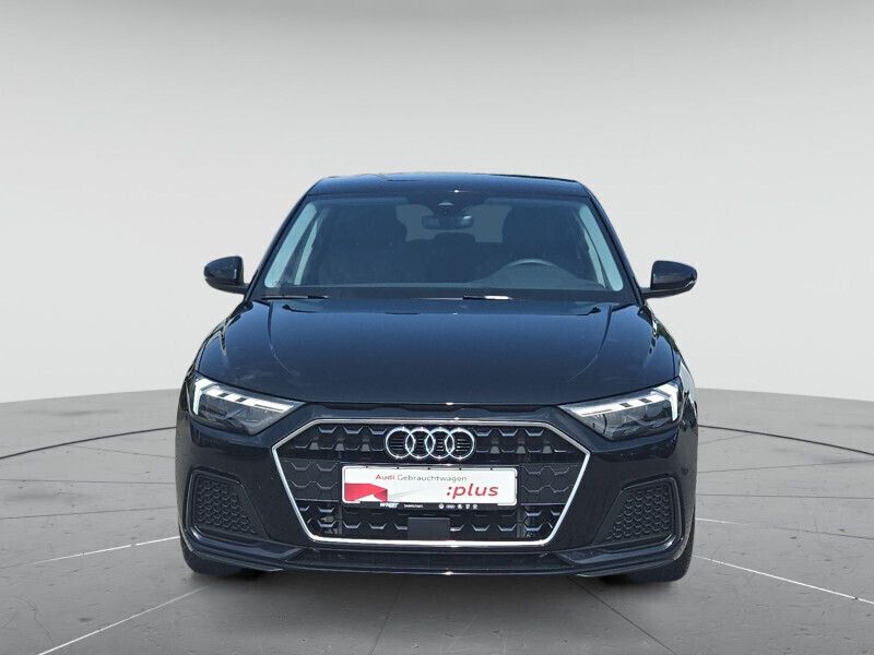 Mythosschwarz metallic Gebraucht 2024 Audi A1 Sportback Advanced Plus Kleinwagen | 24.490 € (Guter Preis) - Bild 1/4