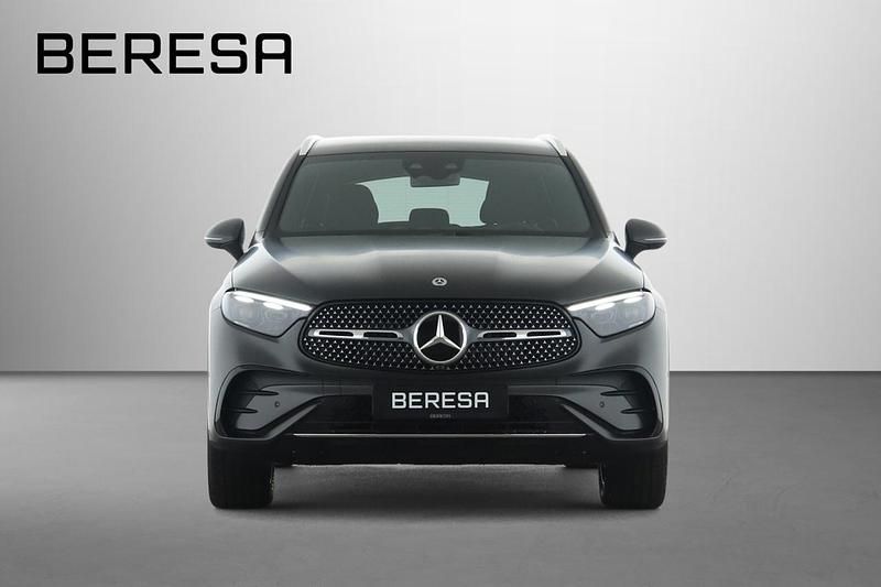 Gebraucht Mercedes GLC300 AMG 258 PS (189 kW) 2025 Grau SUV