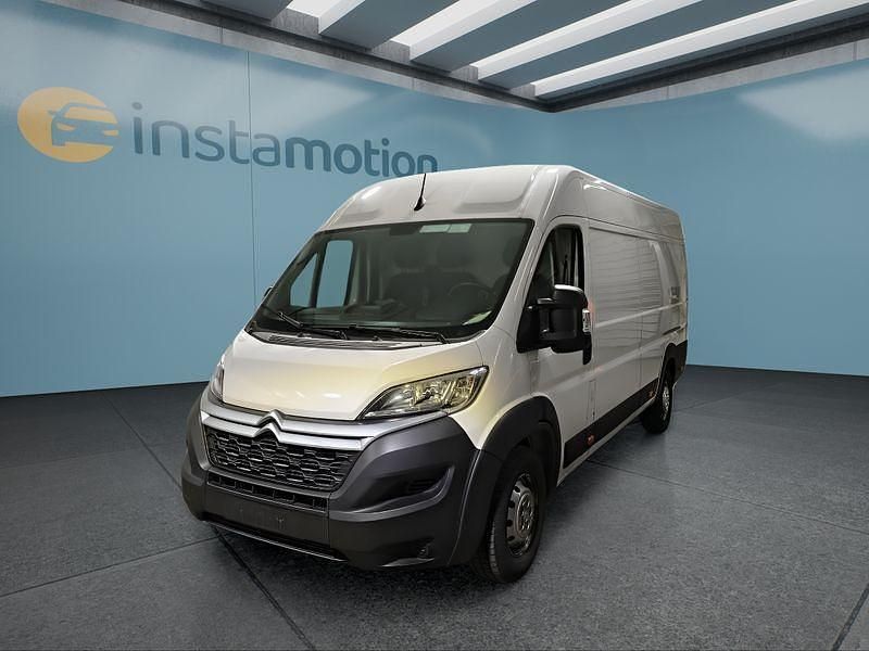 Weiß Gebraucht 2024 Citroën Jumper Van / Kleinbus | 25.849 € (Fairer Preis) - Bild 1/4