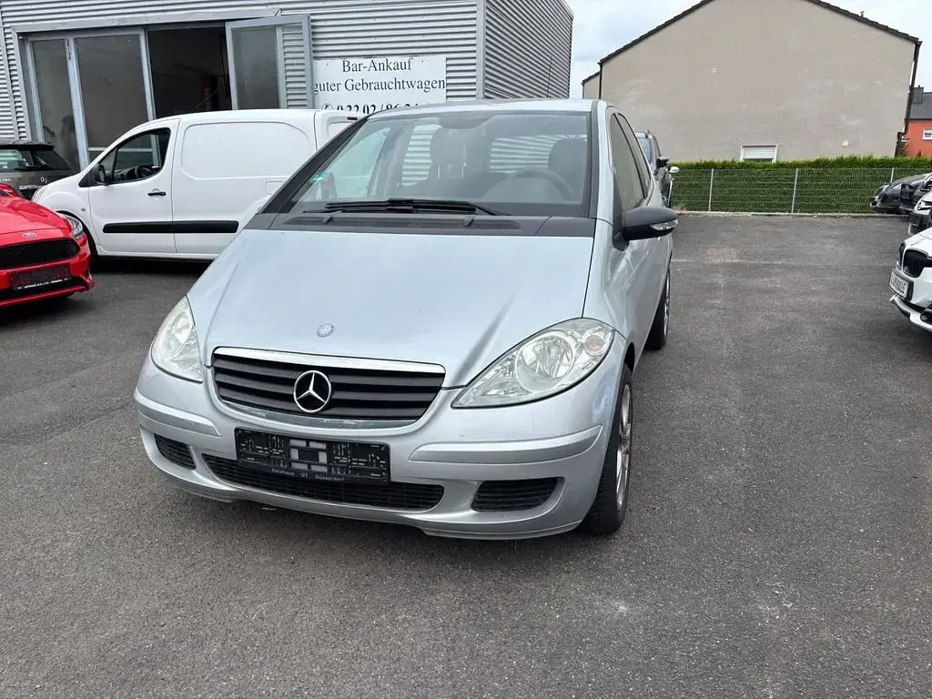 Gebraucht Mercedes A150 95 PS (69 kW) 2005 Silber Limousine