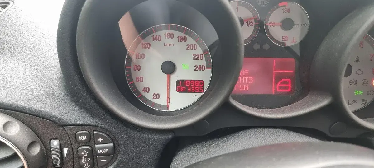 Gebraucht Alfa Romeo GT 140 PS (102 kW) 2005 Rot Coupé