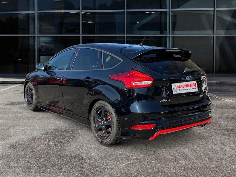 Gebraucht Ford Focus Sport 182 PS (133 kW) 2016 Schwarz Limousine