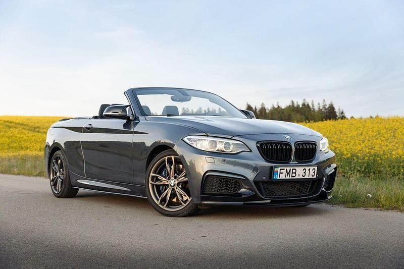 Grau Gebraucht 2017 BMW M240 M Sport Cabrio | 26.900 € (Superpreis) - Bild 1/4