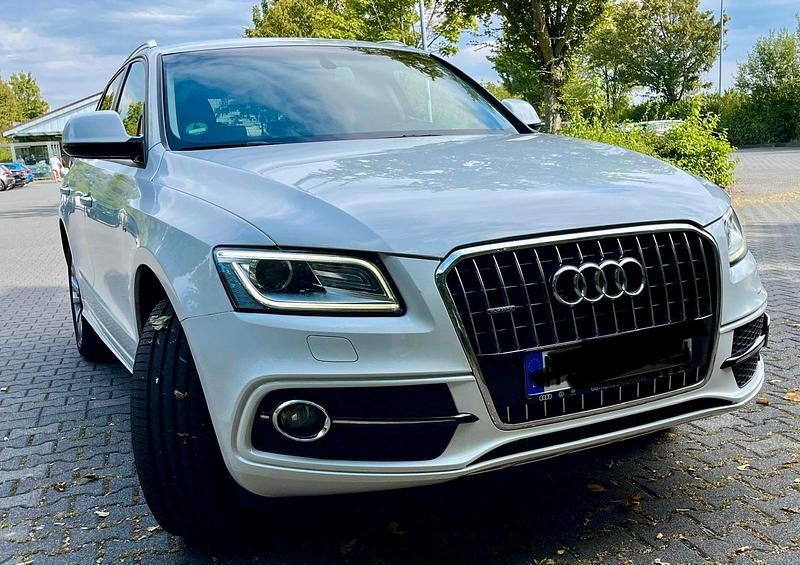 Weiß Gebraucht 2016 Audi Q5 S-line plus SUV | 26.500 € (Teuer) - Bild 1/4