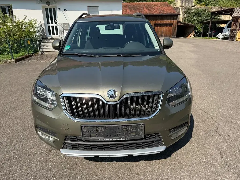 Gebraucht Skoda Yeti Ambition 110 PS (80 kW) 2015 Grün SUV