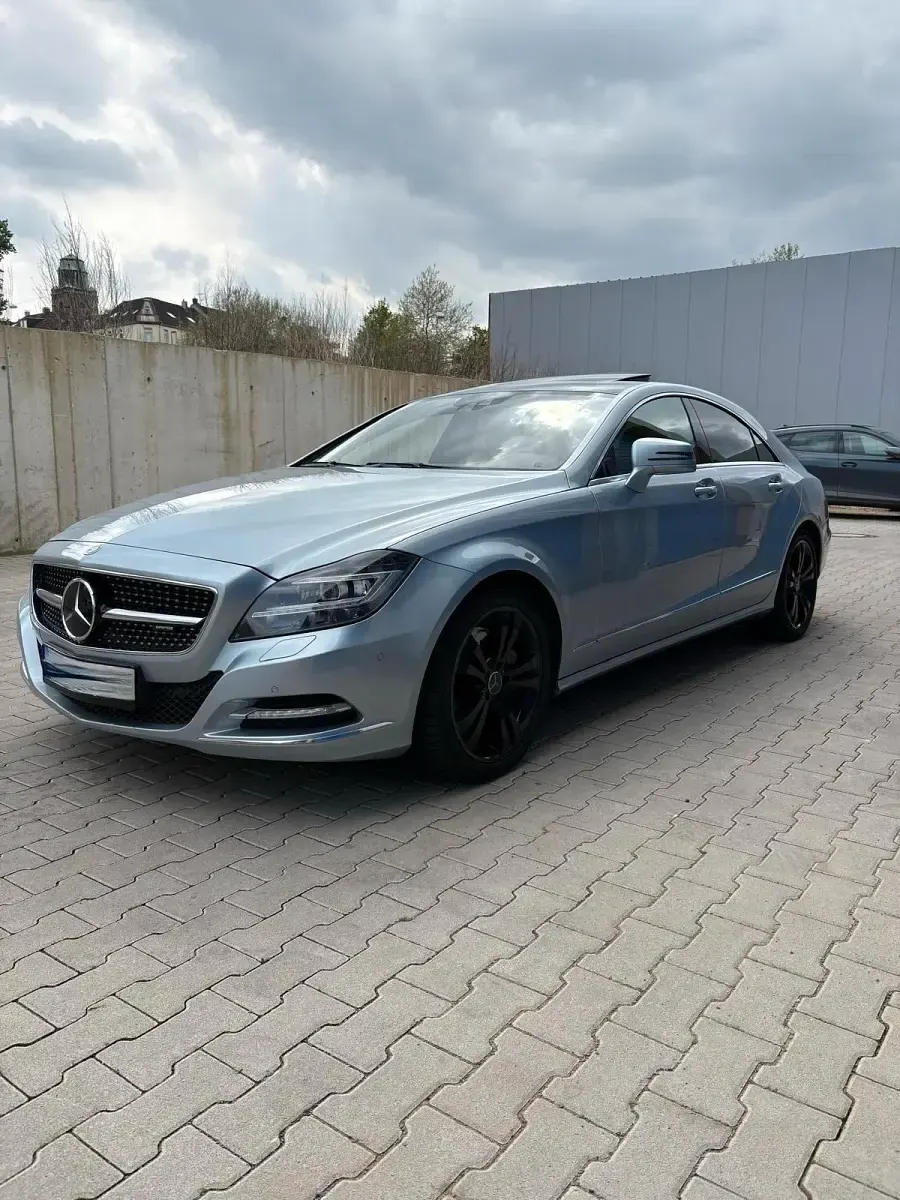 Gebraucht Mercedes CLS350 252 PS (185 kW) 2013 Grau Limousine