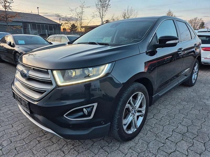 Gebraucht Ford Edge Titanium 179 PS (131 kW) 2016 Schwarz SUV
