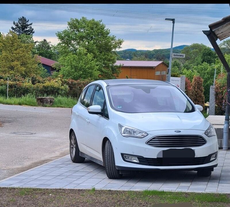 Weiß Gebraucht 2016 Ford C-MAX Van / Kleinbus | 9.500 € (Fairer Preis) - Bild 1/4