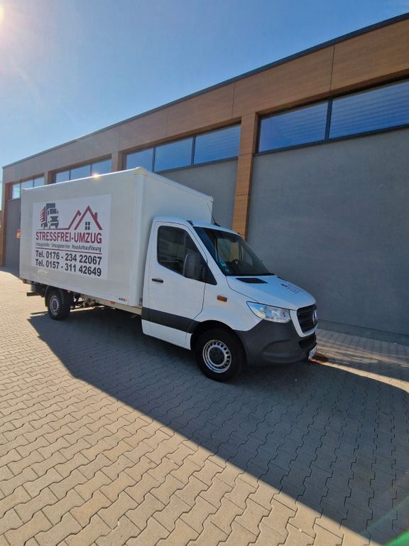 Weiß Gebraucht 2019 Mercedes Sprinter Van | 28.390 € (Teuer) - Bild 1/4
