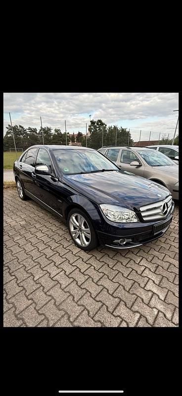 Schwarz Gebraucht 2007 Mercedes C220 Limousine | 4.000 € (Superpreis) - Bild 1/4