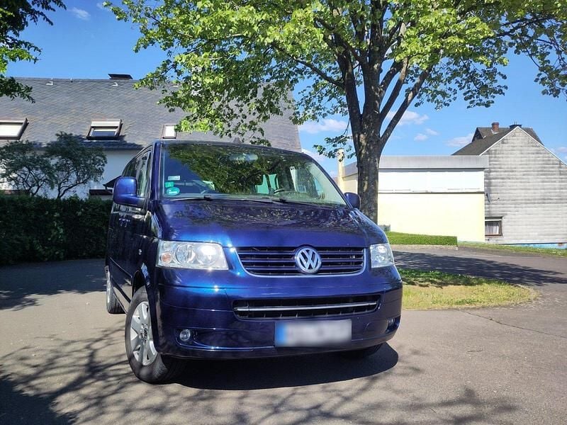 Second-hand VW T5 131 CP (96 kW) 2004 Albastru Van
