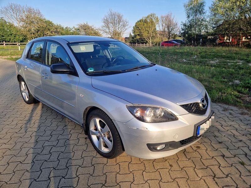 Second-hand Mazda 3 105 CP (77 kW) 2007 Argintiu Berlinǎ