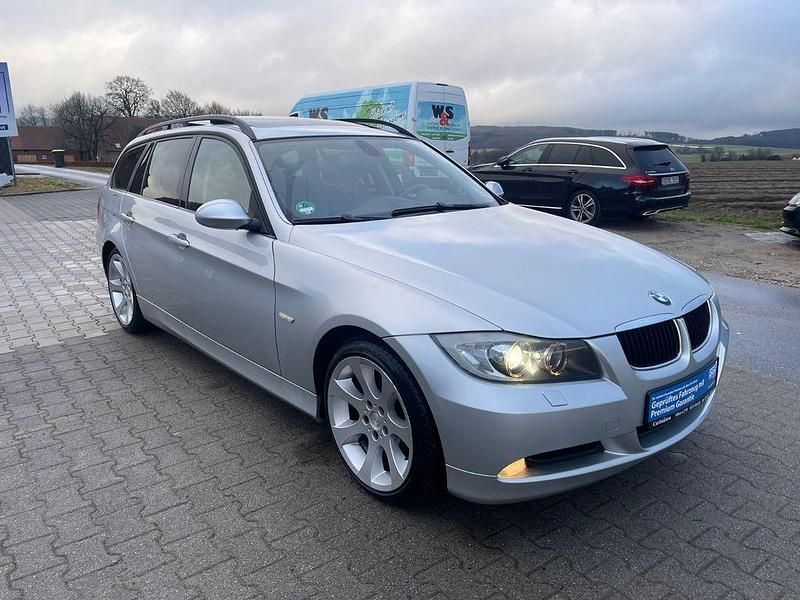 Gebraucht BMW 318 Advantage 129 PS (94 kW) 2007 Silber Kombi