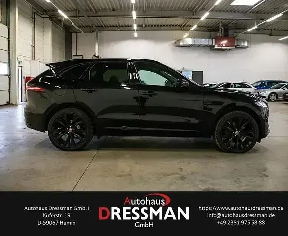 Gebraucht Jaguar F-Pace R-Dynamic 300 PS (220 kW) 2021 Schwarz SUV