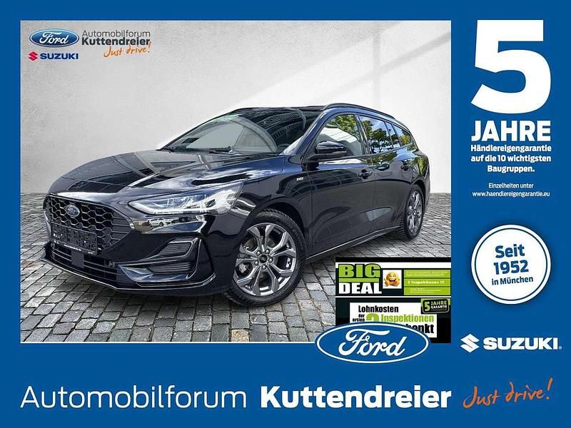 Obsidianschwarz metallic Gebraucht 2024 Ford Focus ST-Line Kombi | 19.180 € (Guter Preis) - Bild 1/3
