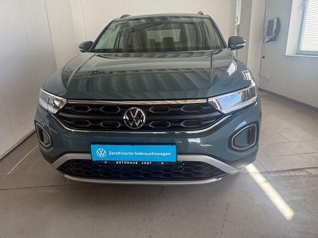 Gebraucht VW T-Roc Move 150 PS (110 kW) 2023 Othercolor SUV