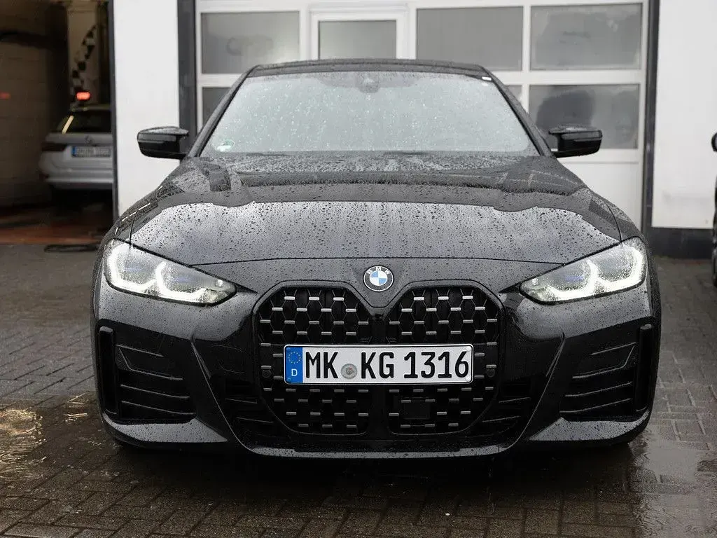 Gebraucht BMW M440 M Sport 374 PS (275 kW) 2024 Schwarz Limousine