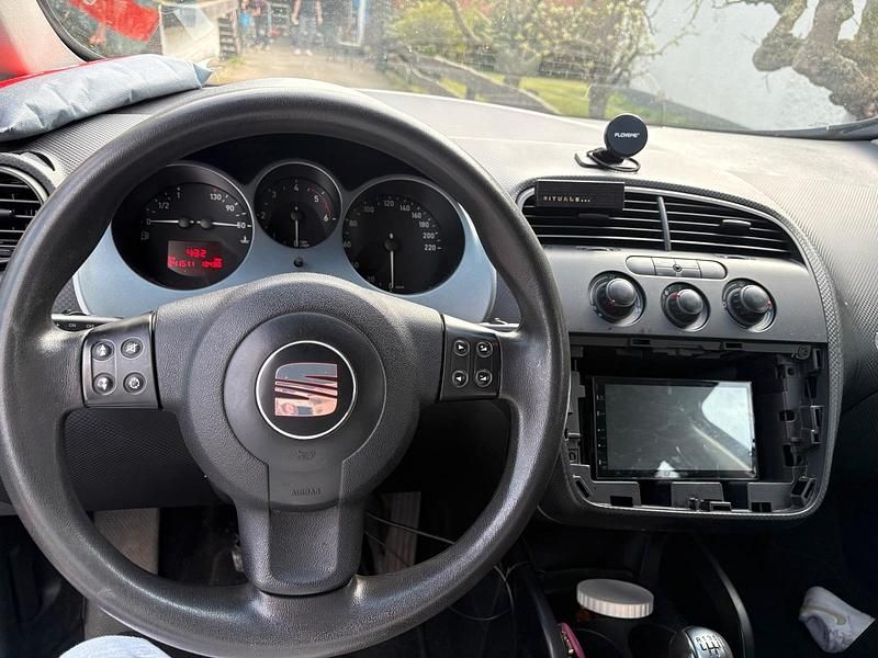 Gebraucht Seat Altea 105 PS (77 kW) 2006 Grau Van / Kleinbus