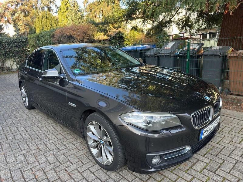 Braun Gebraucht 2014 BMW 525 Luxury Line Limousine | 13.500 € (Fairer Preis) - Bild 1/4