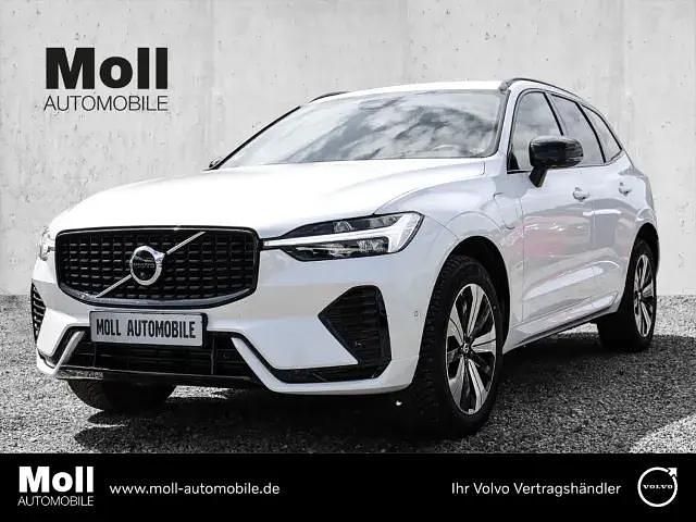 Gebraucht Volvo XC60 Plus 455 PS (334 kW) 2023 Crystal white / metallic SUV