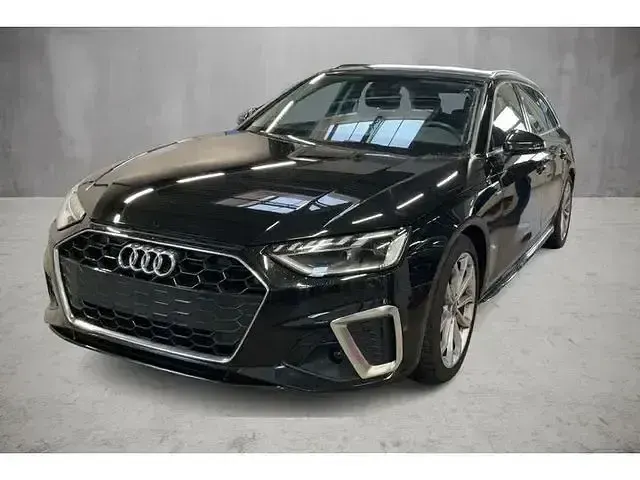 Gebraucht Audi A4 S-Line 204 PS (150 kW) 2023 Schwarz Kombi