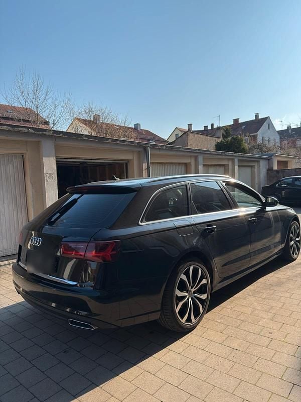 Usado Audi A6 190 HP (139 kW) 2016 Preto Carrinha