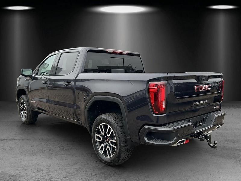 Neu GMC Sierra 420 PS (308 kW) 2026 Titanium grey rush Abholung