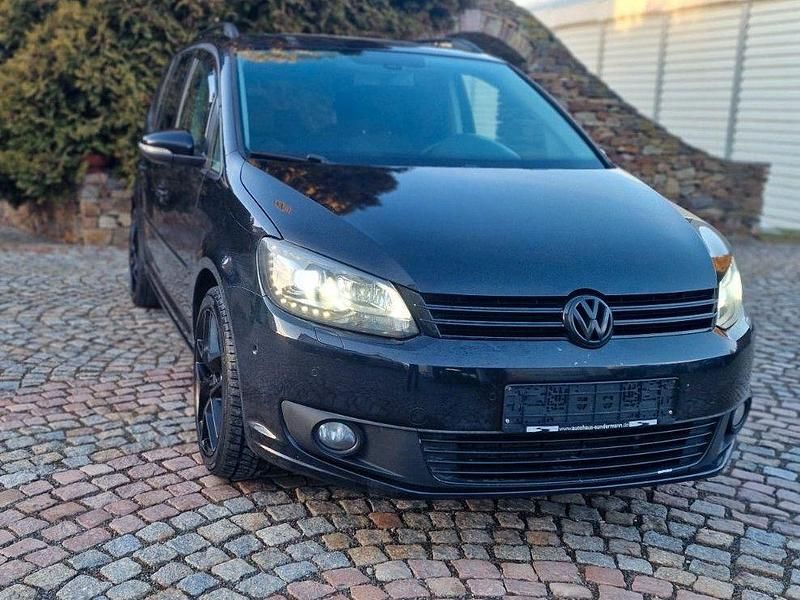 Gebraucht VW Touran Style 140 PS (102 kW) 2011 Schwarz Van / Kleinbus