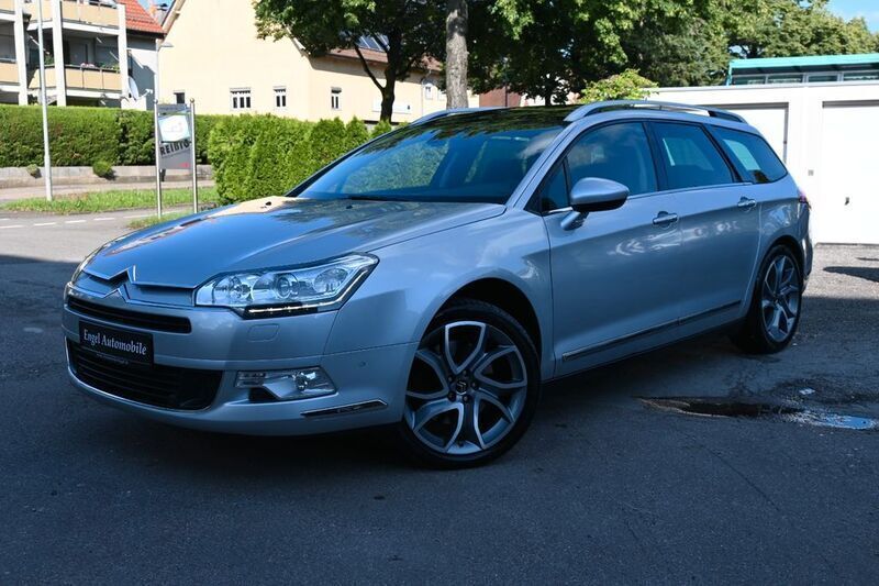 Grau Gebraucht 2011 Citroën C5 Kombi | 11.999 € - Bild 1/4