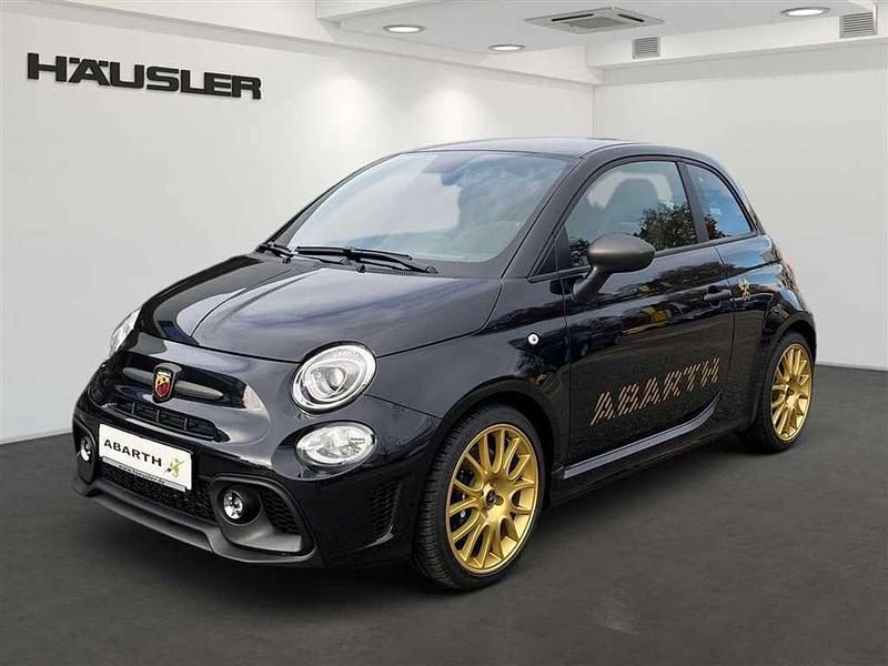 Scorpione schwarz Gebraucht 2024 Abarth 695 Kleinwagen | 29.900 € (Etwas zu teuer) - Bild 1/4