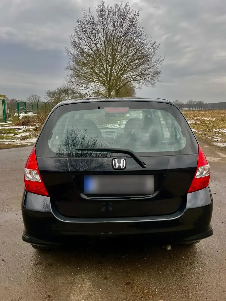 Usata Honda Jazz 78 CV (57 kW) 2006 Nero Utilitaria