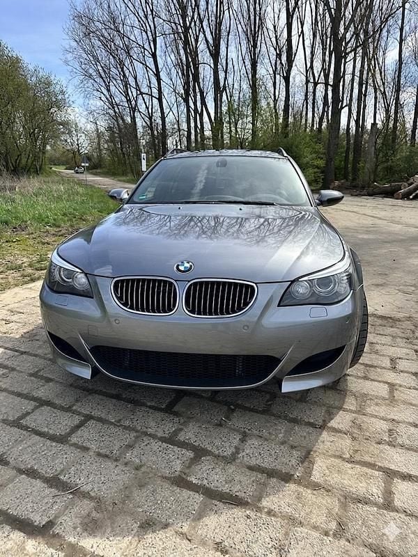 Gebraucht BMW M5 507 PS (372 kW) 2007 Grau Kombi