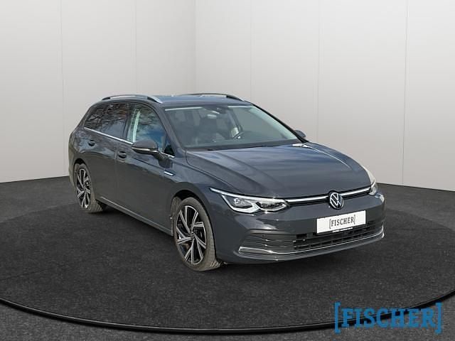 Gebraucht VW Golf VIII Style 150 PS (110 kW) 2022 Grau Kombi