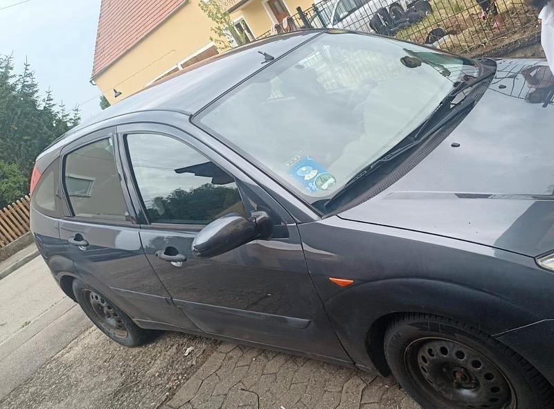 Gebraucht 2003 Ford Focus Limousine | 399 € (Superpreis) - Bild 1/4