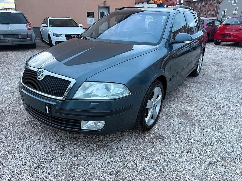 Grau Gebraucht 2005 Skoda Octavia Elegance Kombi | 1.199 € (Guter Preis) - Bild 1/4