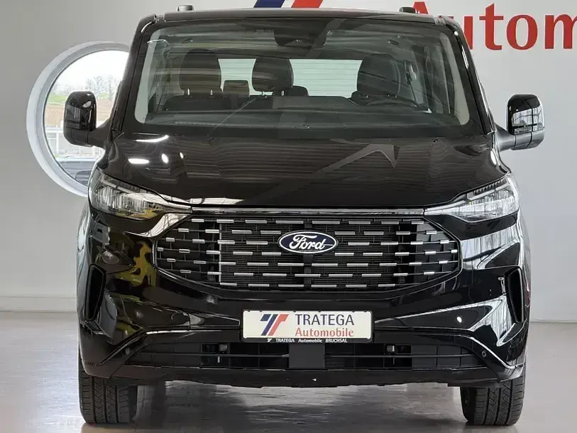 Gebraucht Ford Tourneo Titanium 170 PS (125 kW) 2025 Agate black metallic Van / Kleinbus