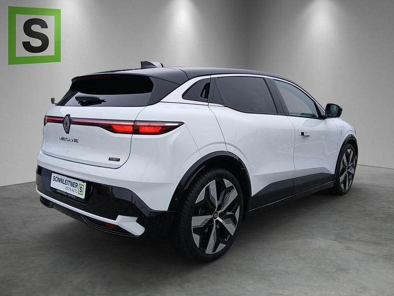 Gebraucht Renault Megane E-Tech Techno 160 kW (218 PS) 2023 Weiß Limousine