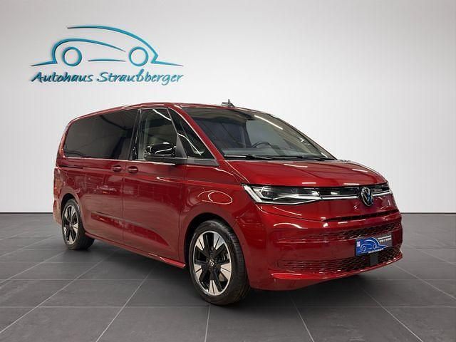 Gebraucht VW Multivan Life 245 PS (180 kW) 2025 Rot Van