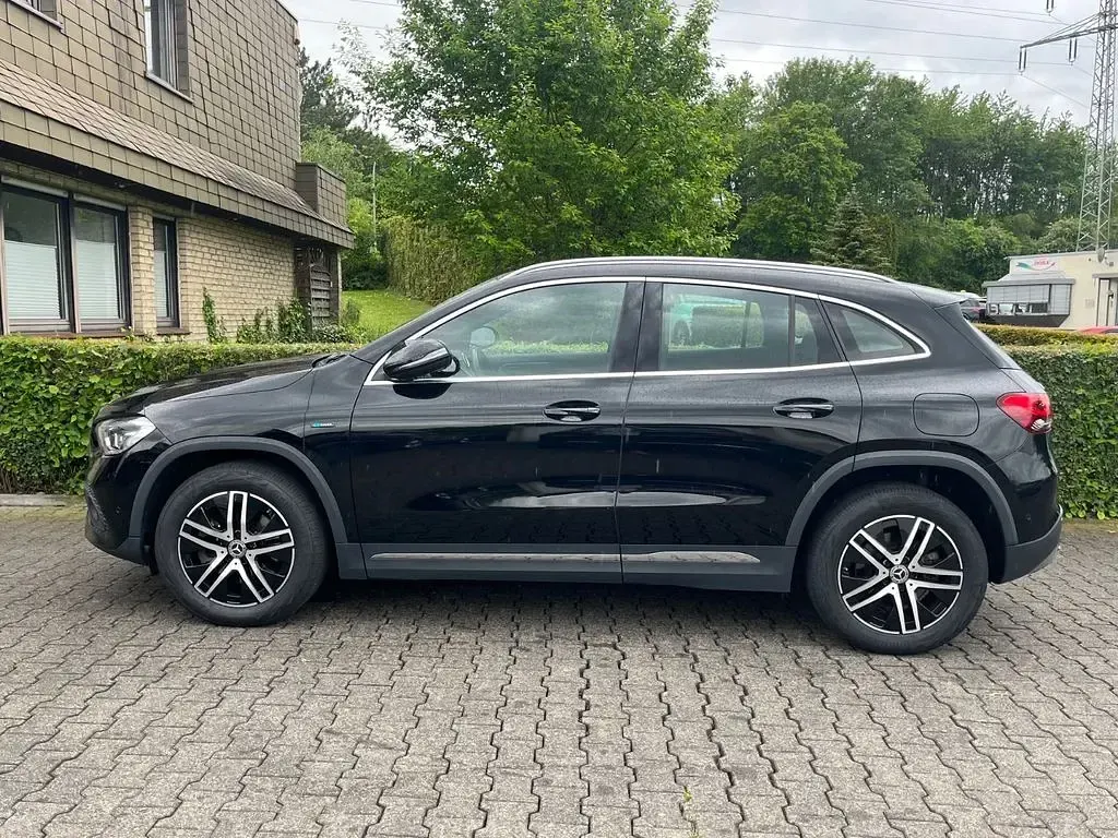 Gebraucht Mercedes GLA250 Progressive 218 PS (160 kW) 2021 Schwarz SUV