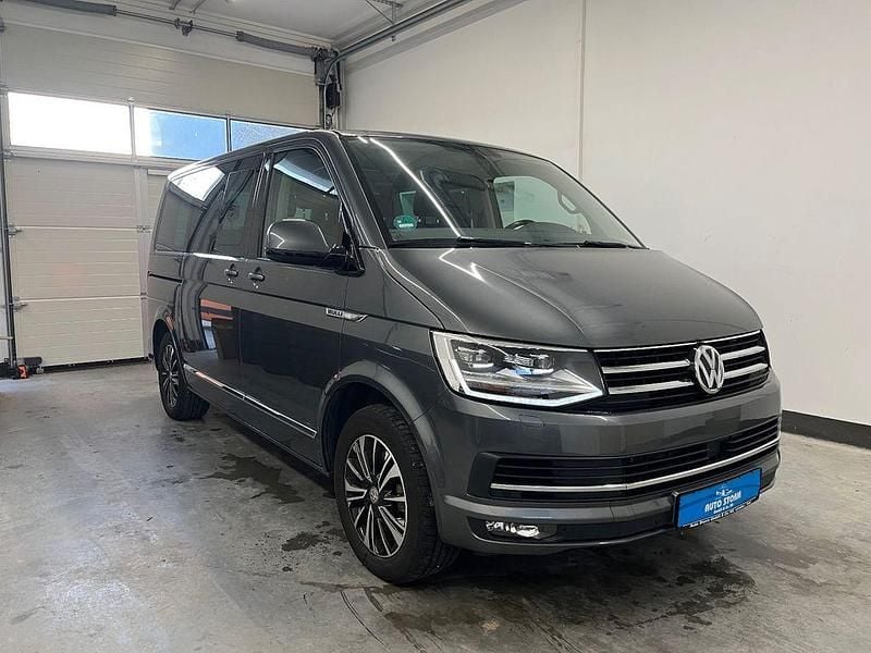 Gebraucht VW Multivan Highline 204 PS (150 kW) 2018 Grau Van