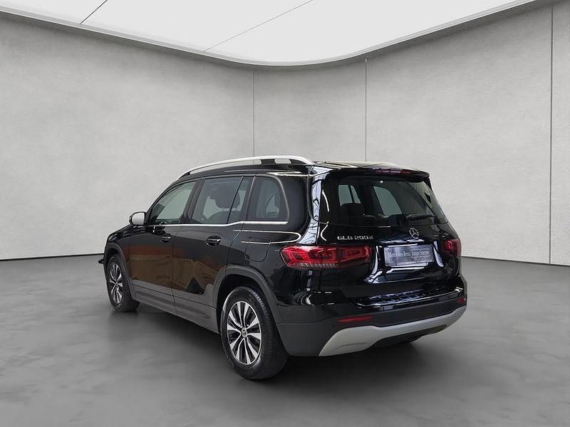 Gebraucht Mercedes GLB200 Advanced 150 PS (110 kW) 2022 Schwarz SUV